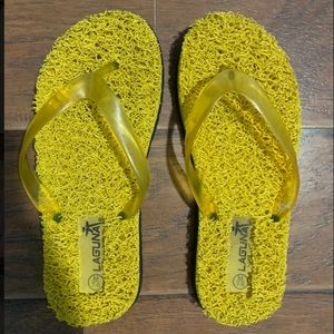 Laguna flip flops
